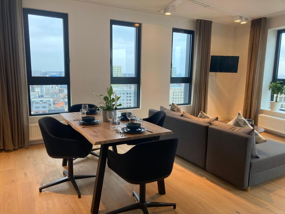 London Tower Apartments - アントウェルペン エクステリア 写真