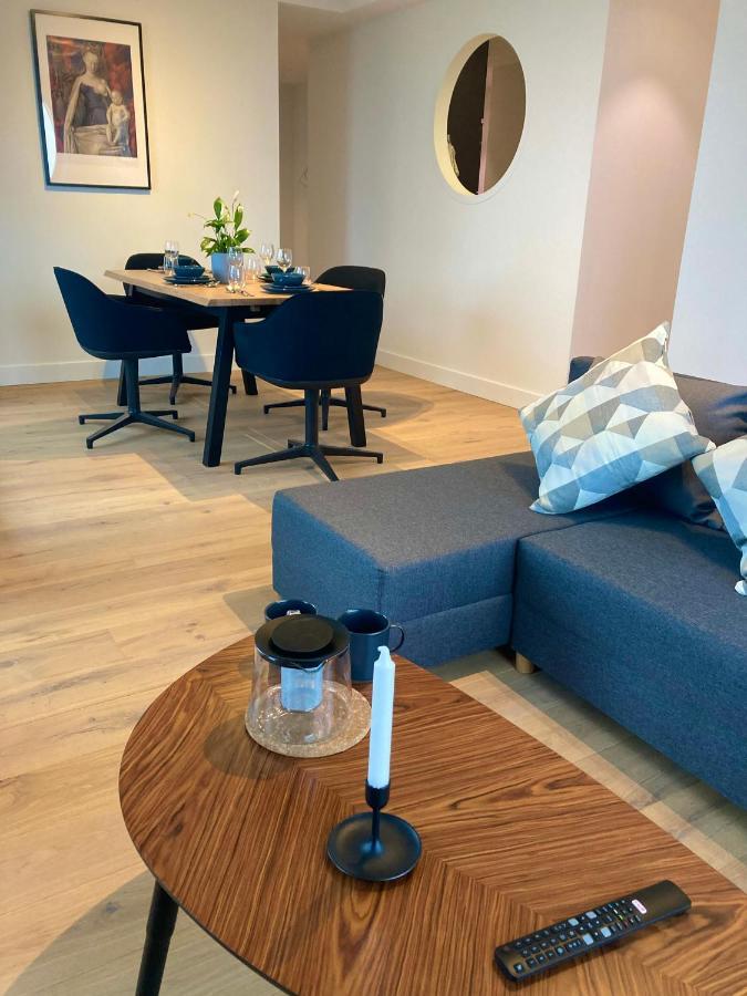 London Tower Apartments - アントウェルペン エクステリア 写真